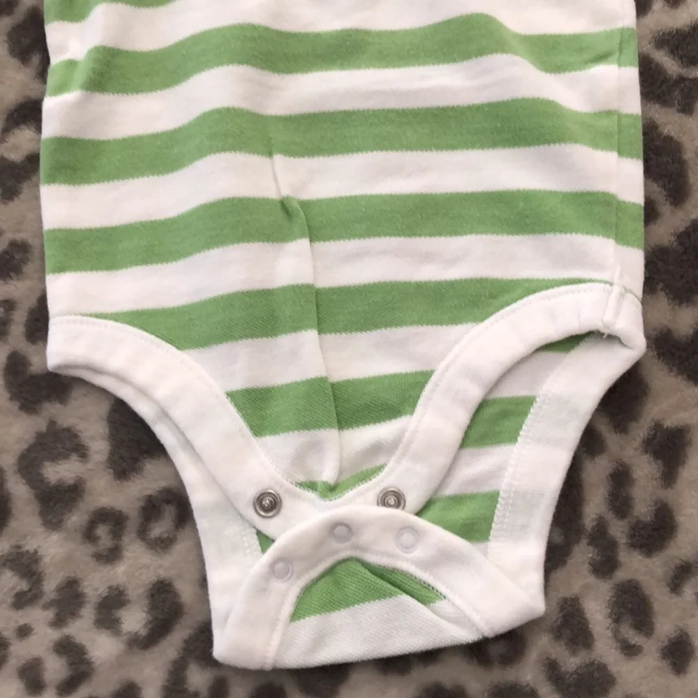 NWOT Old Navy Striped Polo Bodysuit Onesie in Green White Size 6-12 months